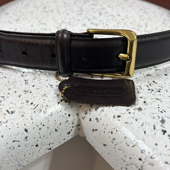 Coach Brown leather belt with tag - Picture 2 of 6